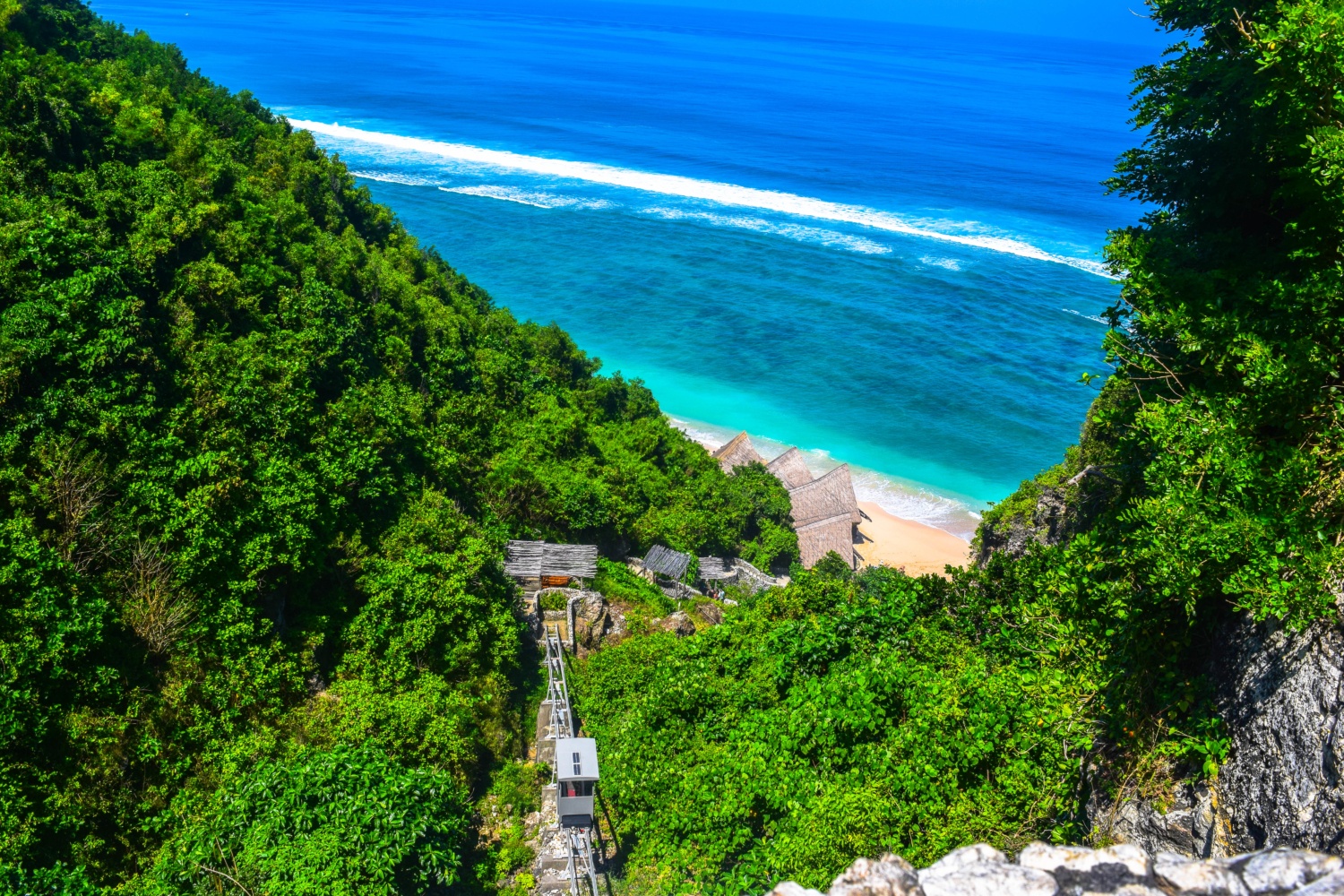 25 Best Things To Do In Uluwatu, Bali | Uluwatu Travel Guide