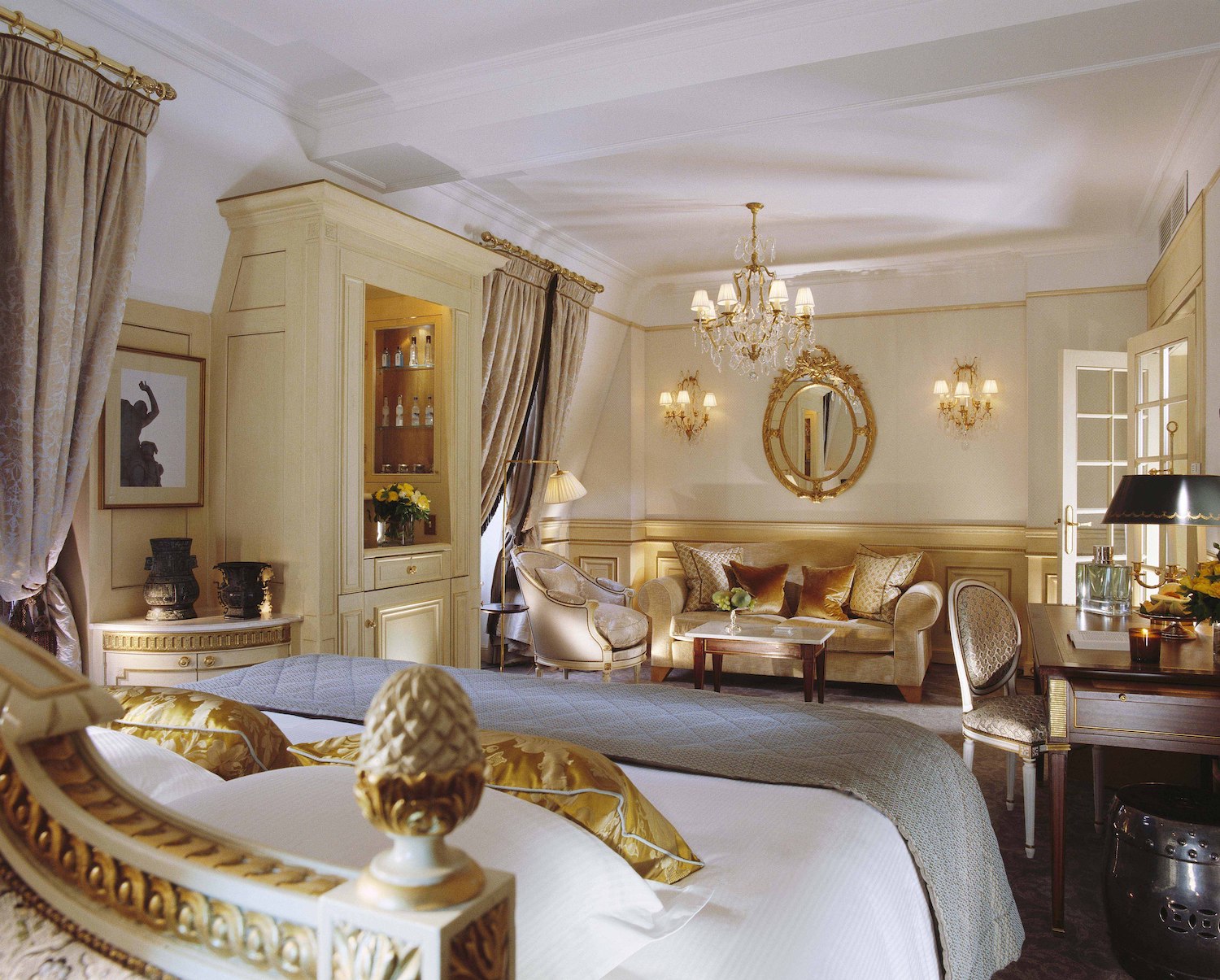 Best View Hotels in Paris - Ei Ei Dior Europe Travel