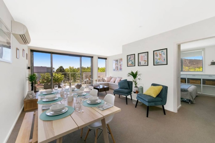 15 Best Airbnbs in Canberra, Australia | Airbnb Canberra (2023)