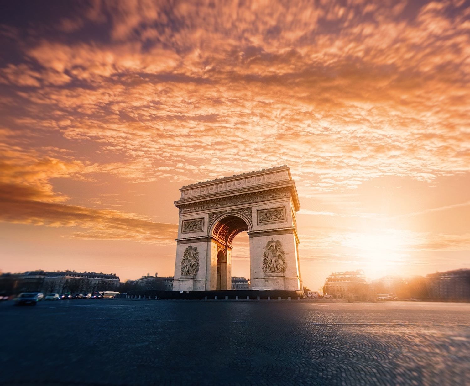 Arc de Triomphe - Best Paris itinerary 4 Days
