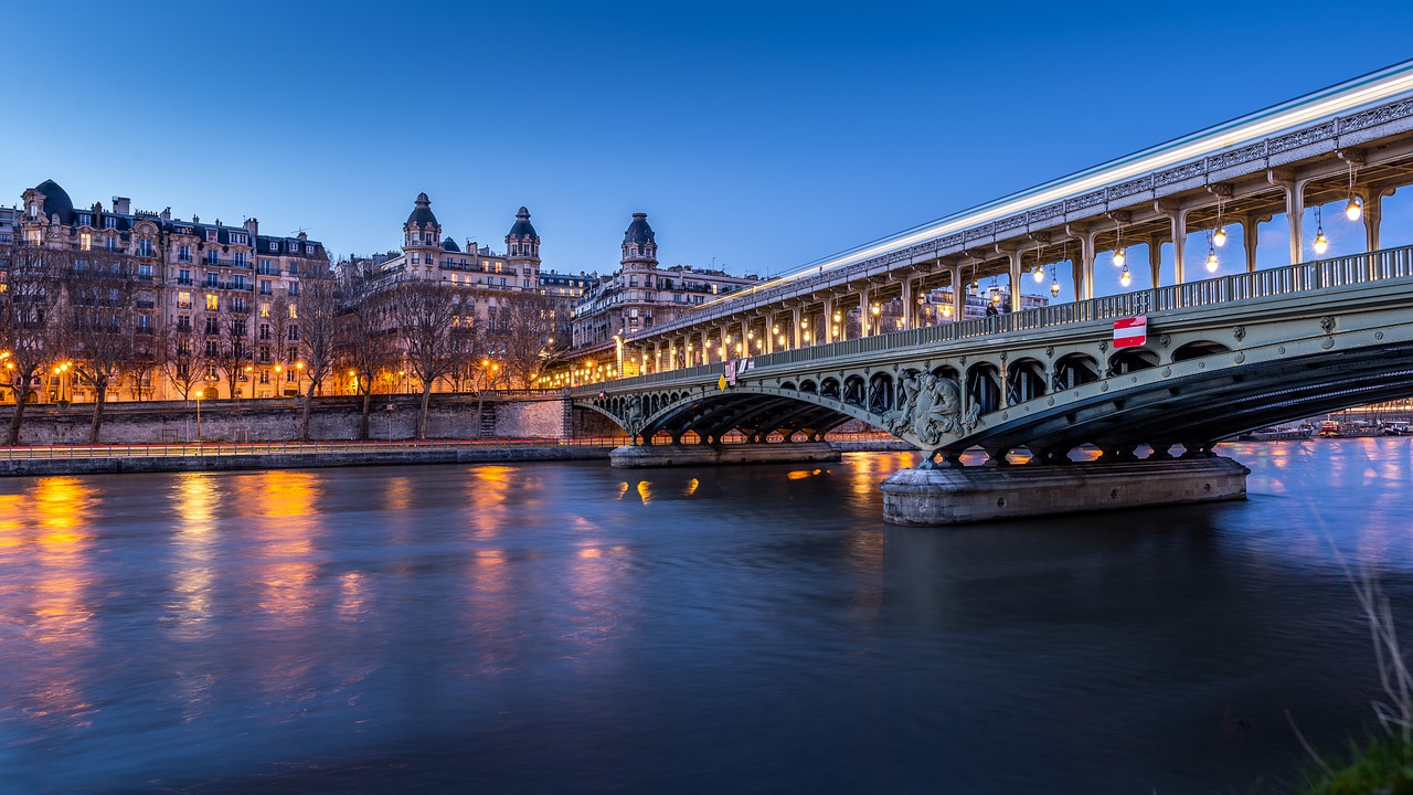 The River Seine  - Paris in 4 Days