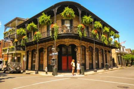 13 Coolest & Best Airbnbs In New Orleans, USA (2020)