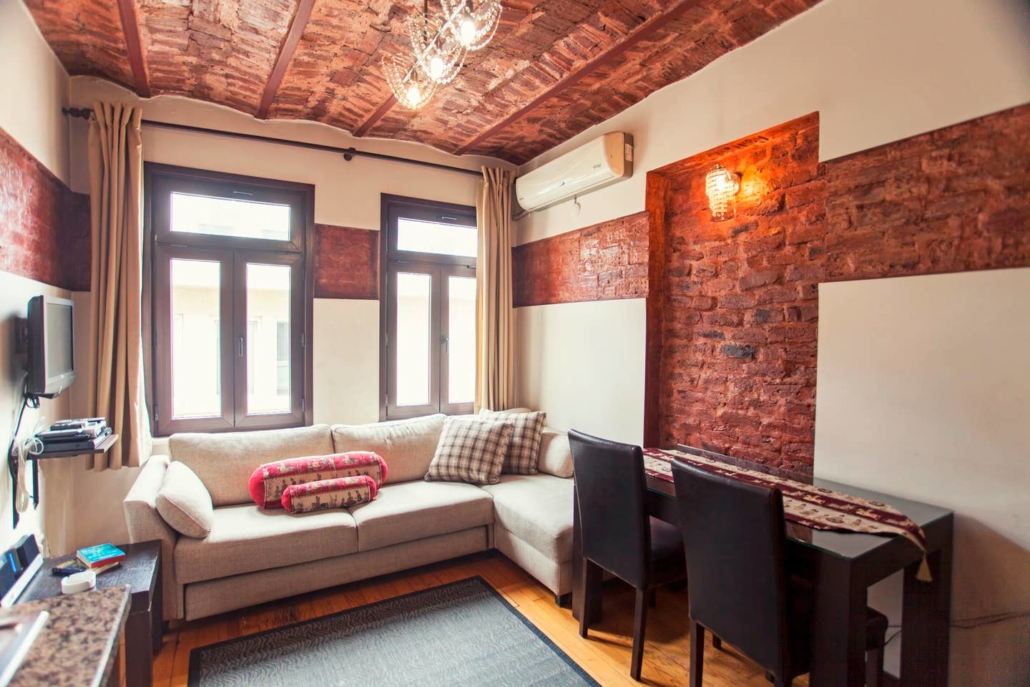 15 Best Airbnbs In Istanbul, Turkey To Stay In 2022 [UPDATED]