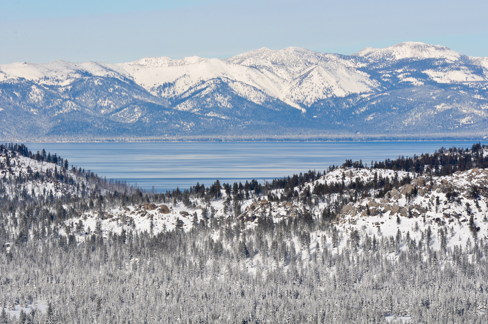 15 Coolest & Best Airbnbs In Lake Tahoe For A Getaway (2021)