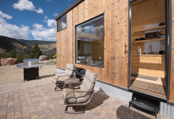 17 Best Airbnbs In Colorado For A Rocky Mountain Getaway (2022 Edition)