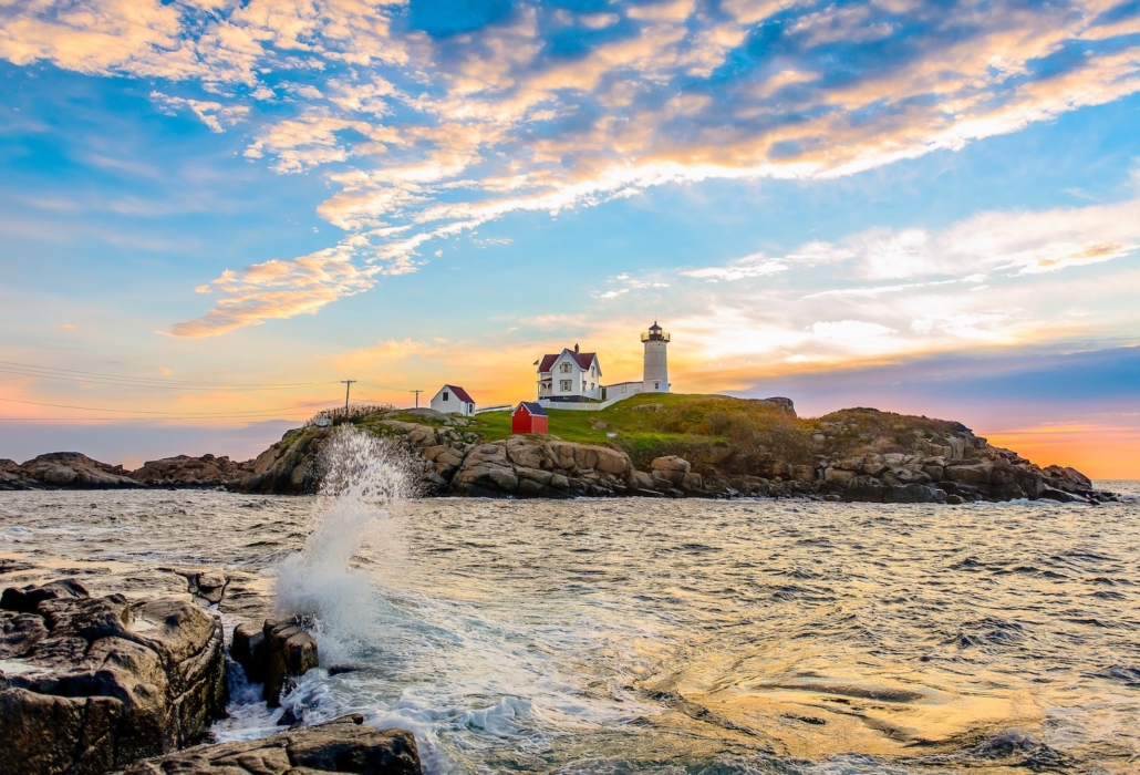 17 BEST Airbnbs in Maine, USA | Top Places To Stay in 2021