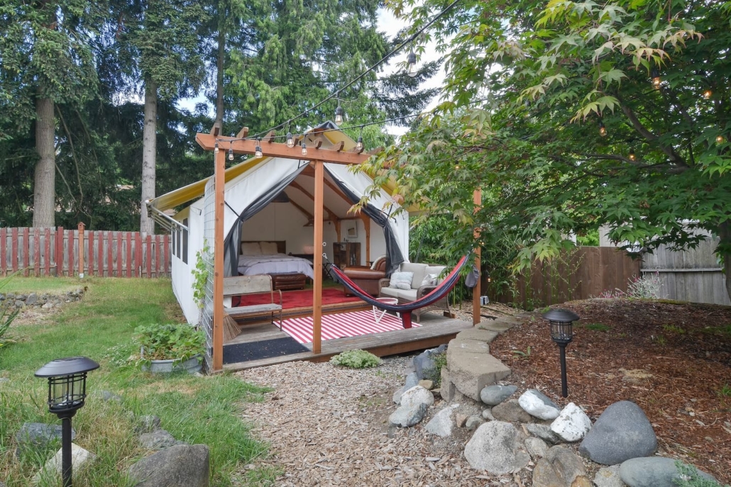 18 BEST Glamping Washington Sites For Your Bucket List [2021]