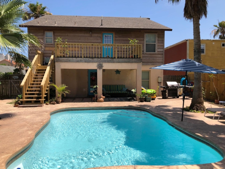 17 BEST Airbnb South Padre Island Rentals To Stay In 2022 Updated   Airbnb South Padre Island With Pool 768x576 