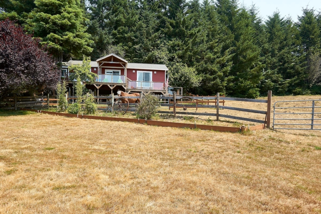 19 Dreamy Airbnb Oregon Coast Rentals For A Perfect Ocean Getaway