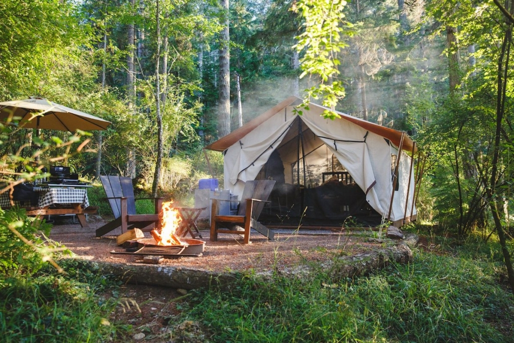 TOP 20 Glamping Washington Sites For Your Bucket List (2023)