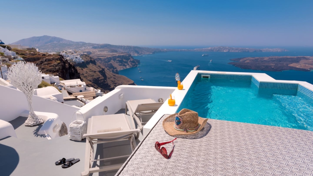 18 Best Airbnbs In Santorini, Greece (Villas, Caves & Pools)