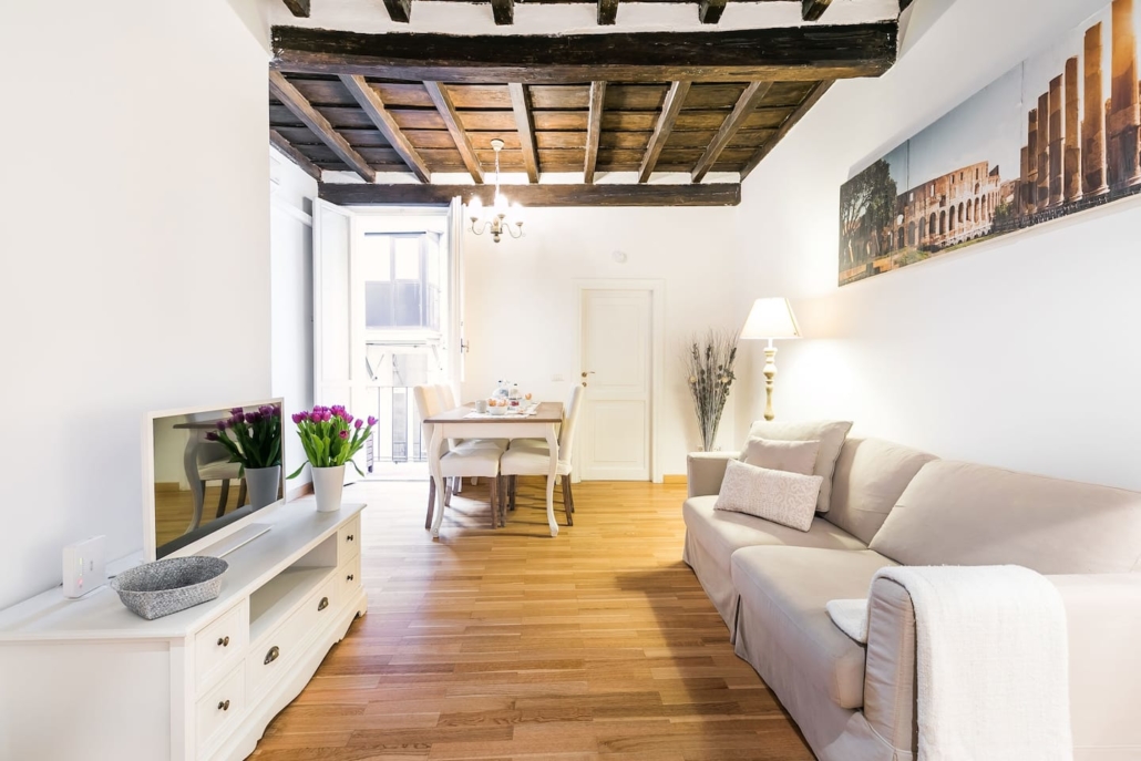 The 15 Best Airbnbs In Rome, Italy | Airbnb Rome (2023 Edition)