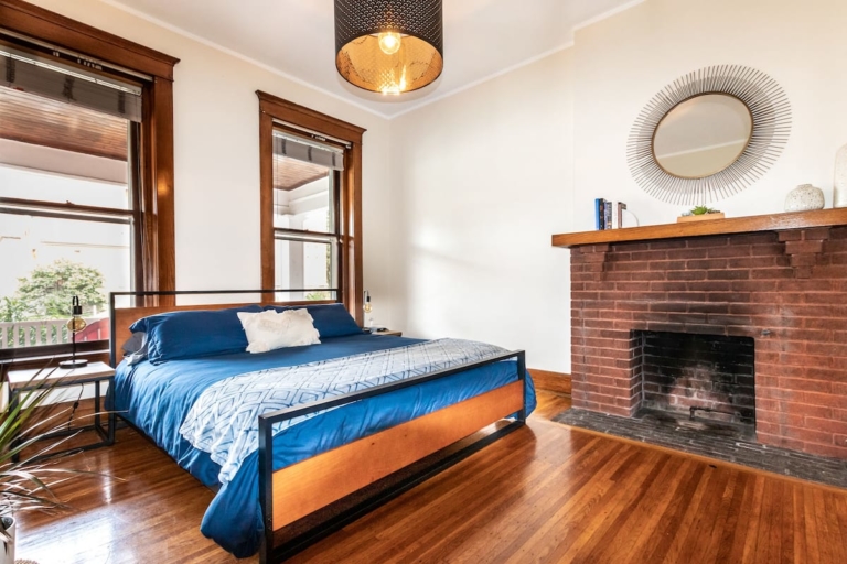 The 17 BEST Airbnb Buffalo NY Vacation Rentals & Homes [2020]