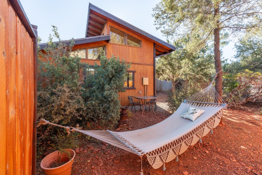 15 Coolest & BEST Airbnbs In Sedona, Arizona (2021 Edition)