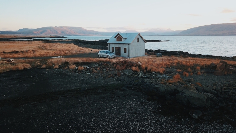 15 Best Airbnbs In Iceland: Northern Lights, Reykjavik & More