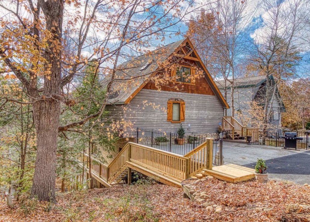 14 STUNNING Airbnb Pigeon Forge TN Cabins, Homes & Rentals