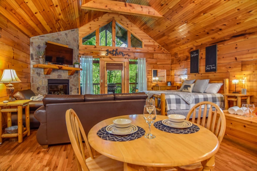 14 STUNNING Airbnb Pigeon Forge TN Cabins, Homes & Rentals