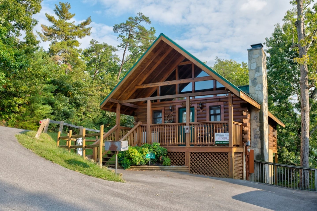 14 STUNNING Airbnb Pigeon Forge TN Cabins, Homes & Rentals