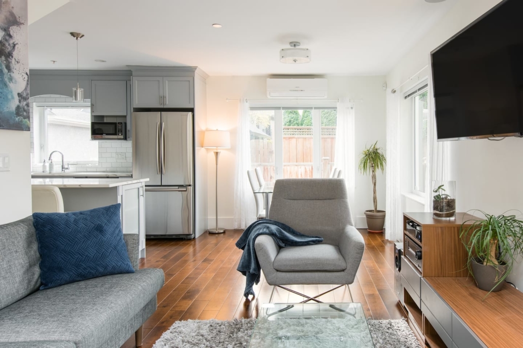 17 Coolest & Best Airbnbs In Vancouver, Canada | Airbnb Vancouver