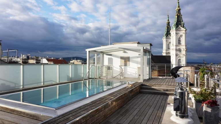 14 Best Airbnbs In Vienna, Australia (2021 Edition)