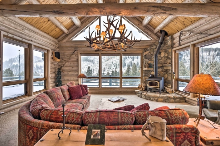 TOP 15 Luxury Cabins In Colorado To Rent In 2023   Luxury Cabins In Colorado With Hot Tub Close To Town And Slopes 705x470 