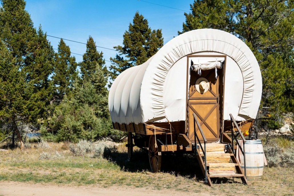 17 BEST Glamping Montana Sites To Stay in 2023 (Updated)