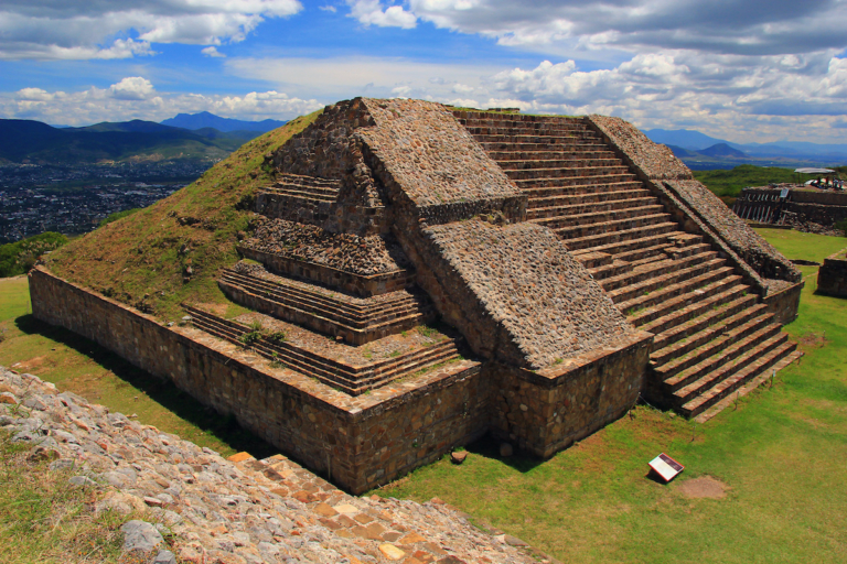 Famous Landmarks in Mexico | 22 Top Tourist Attractions