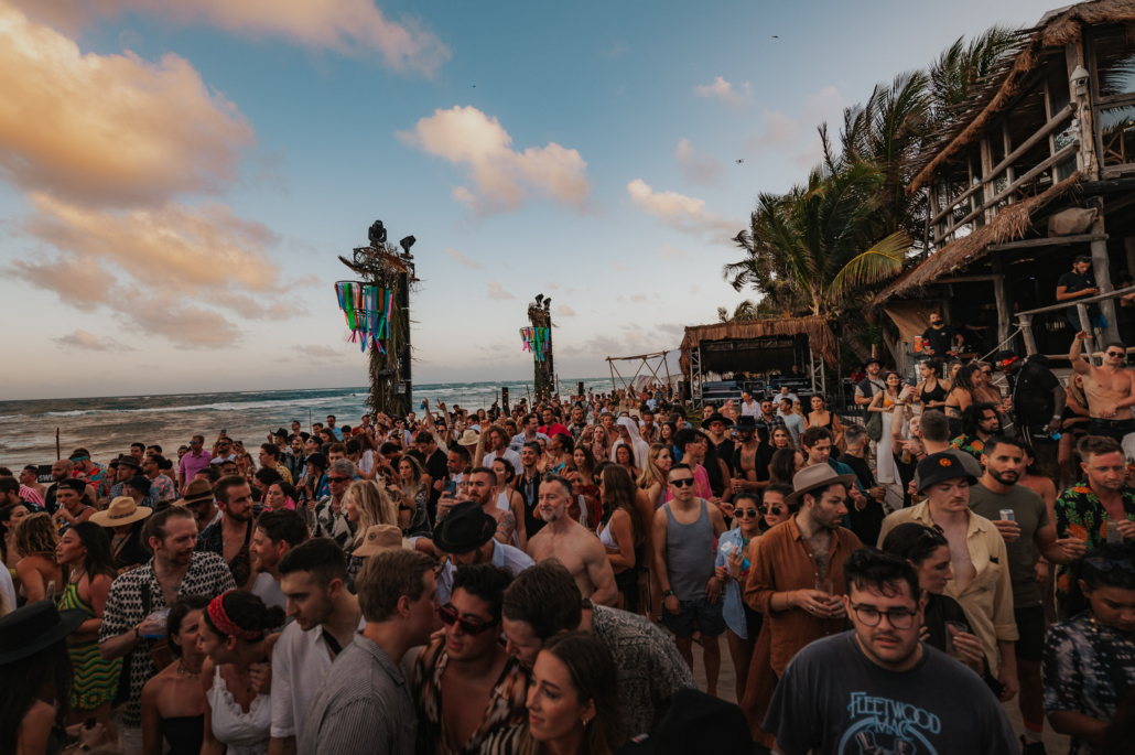 RÜFÜS DU SOL's Inaugural Sundream Festival | 3 Days of Beachfront ...